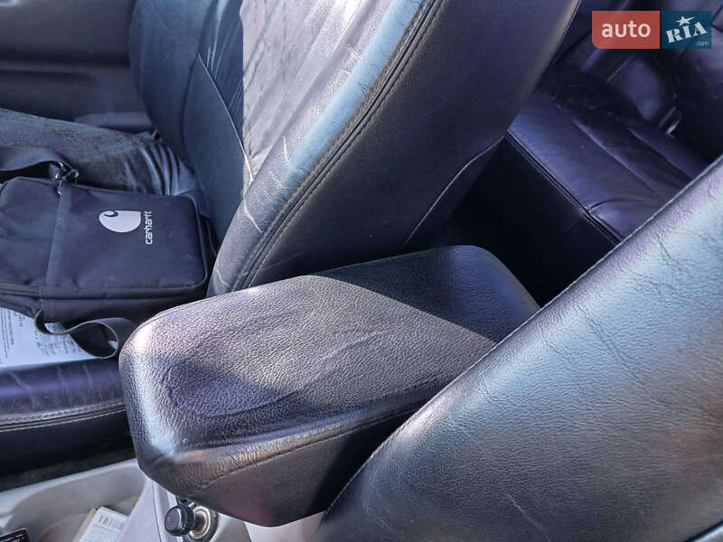 Внедорожник / Кроссовер Mitsubishi Pajero Sport 2005 в Косове