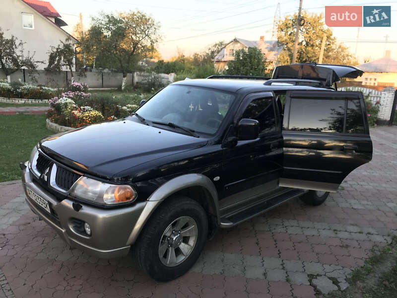 Внедорожник / Кроссовер Mitsubishi Pajero Sport 2004 в Снятине