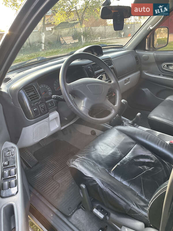 Внедорожник / Кроссовер Mitsubishi Pajero Sport 2004 в Снятине