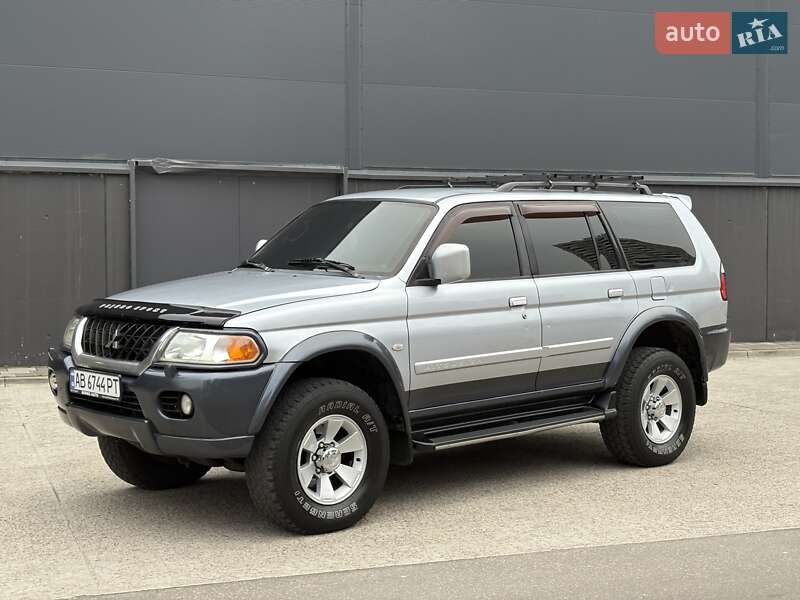 Внедорожник / Кроссовер Mitsubishi Pajero Sport 2005 в Киеве