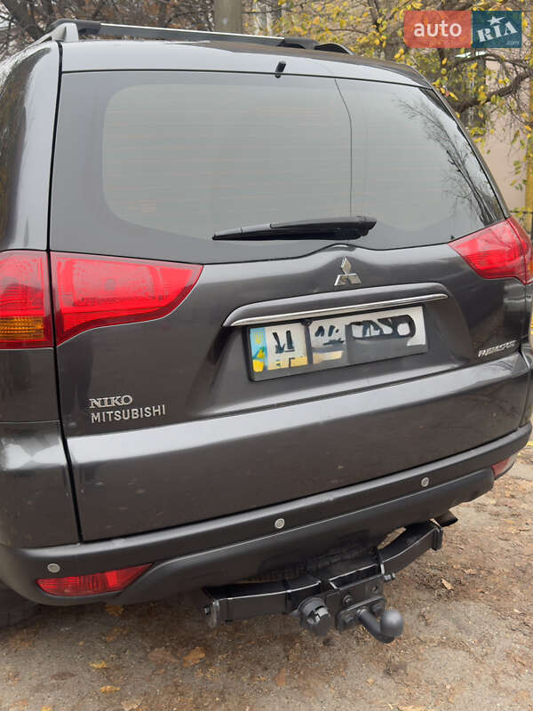 Позашляховик / Кросовер Mitsubishi Pajero Sport 2011 в Києві фото 25 Позашляховик / Кросовер Mitsubishi Pajero Sport 2011 в Києві