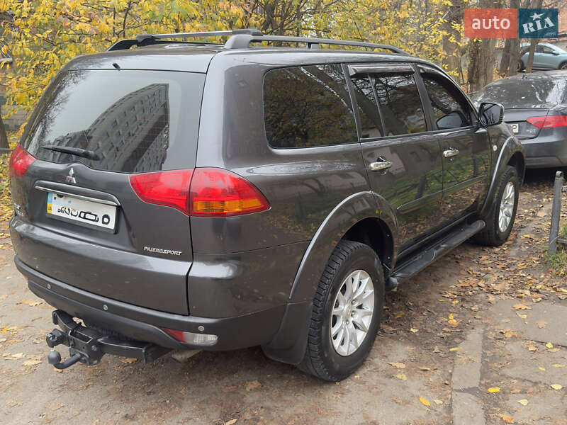 Позашляховик / Кросовер Mitsubishi Pajero Sport 2011 в Києві фото 43 Позашляховик / Кросовер Mitsubishi Pajero Sport 2011 в Києві