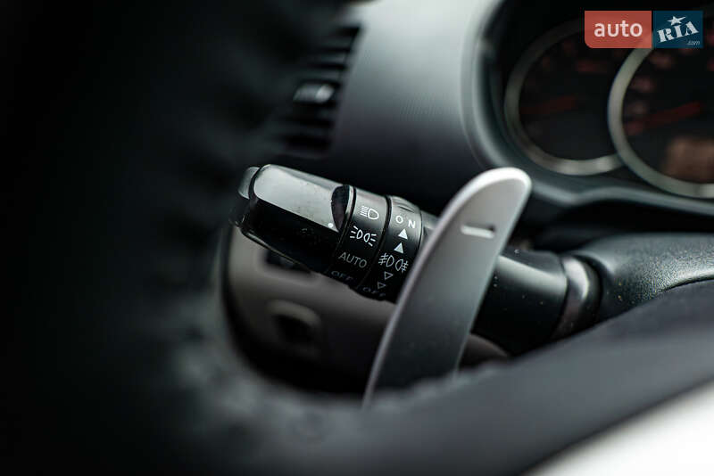 Внедорожник / Кроссовер Mitsubishi Pajero Sport 2015 в Киеве фото 13 Внедорожник / Кроссовер Mitsubishi Pajero Sport 2015 в Киеве