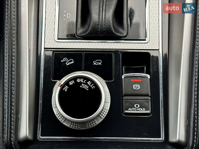 Внедорожник / Кроссовер Mitsubishi Pajero Sport 2019 в Киеве