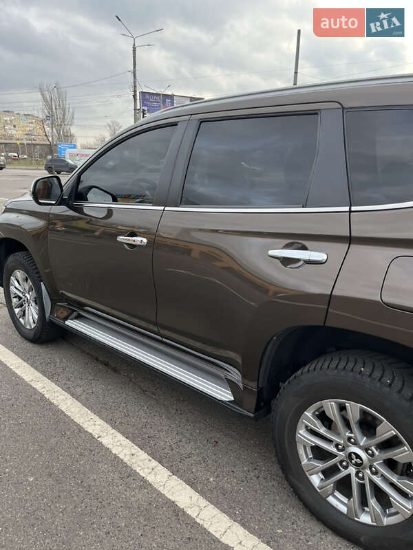 Внедорожник / Кроссовер Mitsubishi Pajero Sport 2021 в Казанке фото 4 Внедорожник / Кроссовер Mitsubishi Pajero Sport 2021 в Казанке