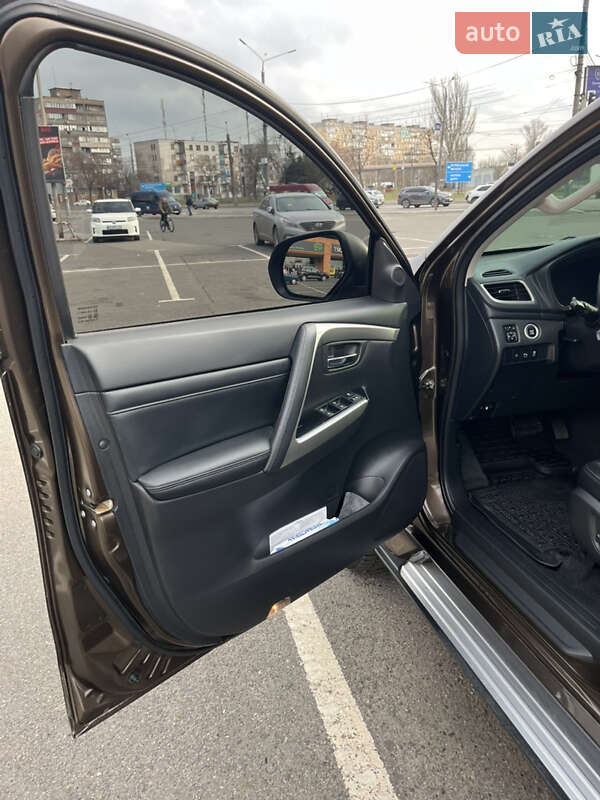 Внедорожник / Кроссовер Mitsubishi Pajero Sport 2021 в Казанке фото 14 Внедорожник / Кроссовер Mitsubishi Pajero Sport 2021 в Казанке