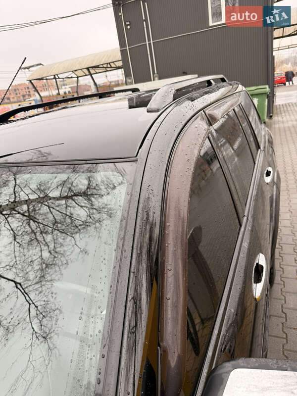 Внедорожник / Кроссовер Mitsubishi Pajero Sport 2011 в Черновцах