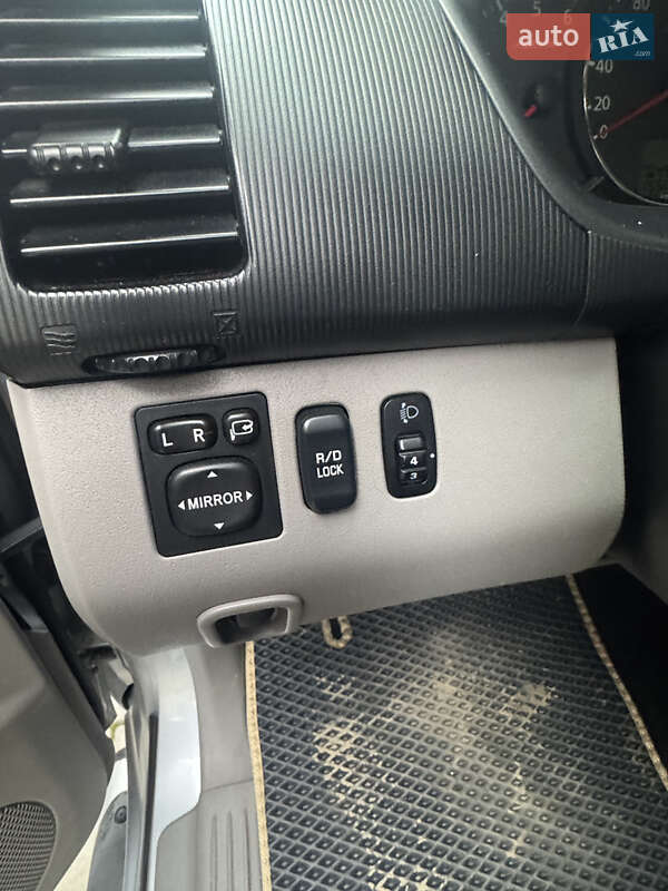 Внедорожник / Кроссовер Mitsubishi Pajero Sport 2013 в Ивано-Франковске фото 15 Внедорожник / Кроссовер Mitsubishi Pajero Sport 2013 в Ивано-Франковске