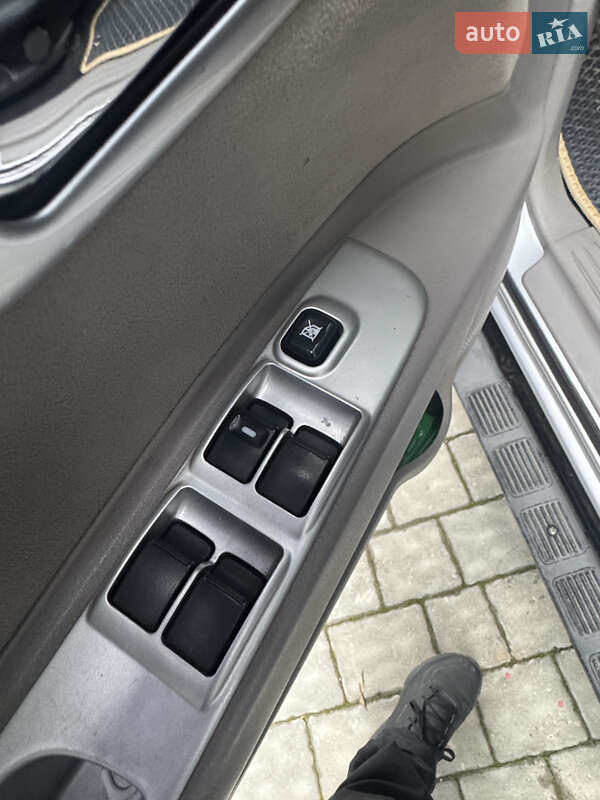 Внедорожник / Кроссовер Mitsubishi Pajero Sport 2013 в Ивано-Франковске фото 16 Внедорожник / Кроссовер Mitsubishi Pajero Sport 2013 в Ивано-Франковске