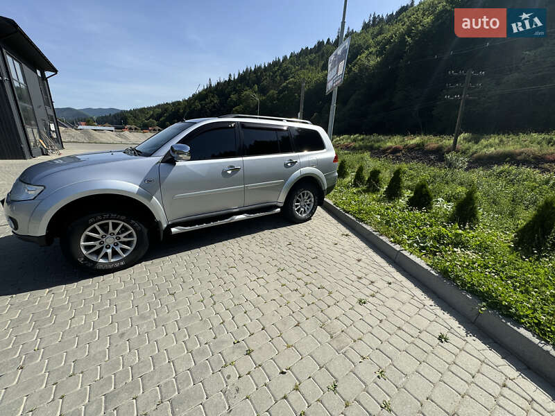 Внедорожник / Кроссовер Mitsubishi Pajero Sport 2013 в Ивано-Франковске фото 32 Внедорожник / Кроссовер Mitsubishi Pajero Sport 2013 в Ивано-Франковске