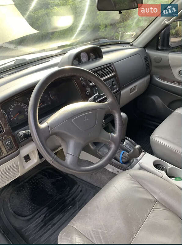 Внедорожник / Кроссовер Mitsubishi Pajero Sport 2003 в Яремче фото 9 Внедорожник / Кроссовер Mitsubishi Pajero Sport 2003 в Яремче