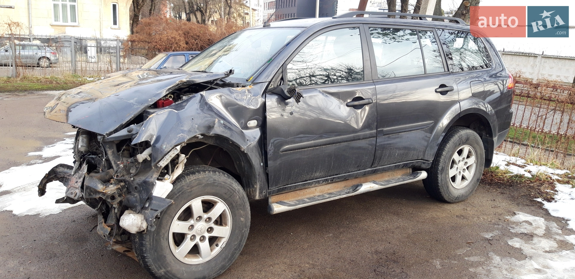 Mitsubishi Pajero Sport II