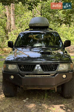 Внедорожник / Кроссовер Mitsubishi Pajero Sport 2007 в Запорожье