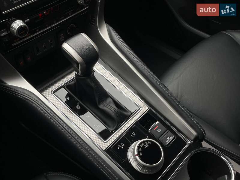 Внедорожник / Кроссовер Mitsubishi Pajero Sport 2021 в Николаеве фото 32 Внедорожник / Кроссовер Mitsubishi Pajero Sport 2021 в Николаеве