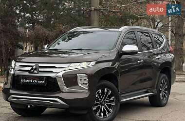 Внедорожник / Кроссовер Mitsubishi Pajero Sport 2021 в Николаеве