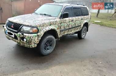 Внедорожник / Кроссовер Mitsubishi Pajero Sport 2002 в Ровно