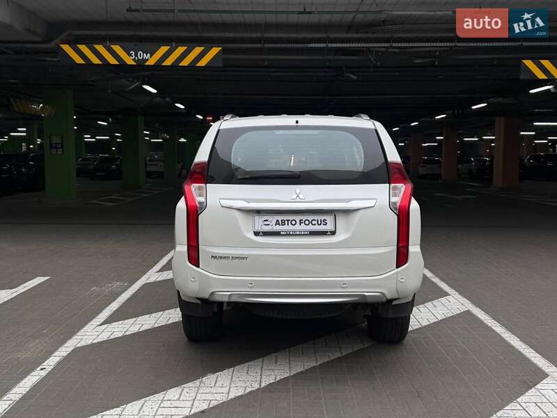 Внедорожник / Кроссовер Mitsubishi Pajero Sport 2019 в Киеве