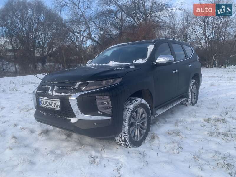 Внедорожник / Кроссовер Mitsubishi Pajero Sport 2021 в Полтаве