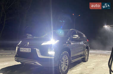 Позашляховик / Кросовер Mitsubishi Pajero Sport 2023 в Бердичеві