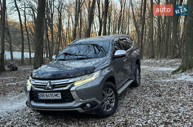 Внедорожник / Кроссовер Mitsubishi Pajero Sport 2018 в Виннице