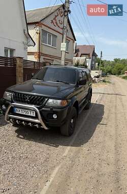 Внедорожник / Кроссовер Mitsubishi Pajero Sport 2004 в Харькове