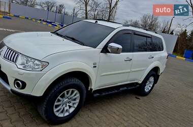 Позашляховик / Кросовер Mitsubishi Pajero Sport 2012 в Одесі