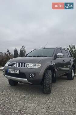 Внедорожник / Кроссовер Mitsubishi Pajero Sport 2013 в Львове