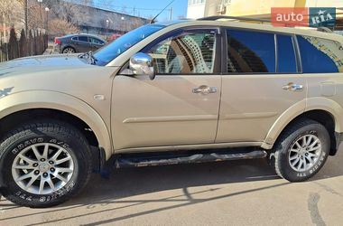 Внедорожник / Кроссовер Mitsubishi Pajero Sport 2011 в Одессе
