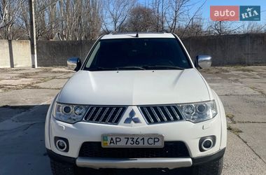 Внедорожник / Кроссовер Mitsubishi Pajero Sport 2011 в Кривом Роге