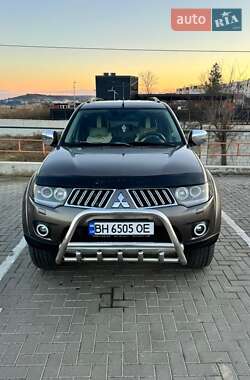Внедорожник / Кроссовер Mitsubishi Pajero Sport 2010 в Килии