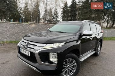 Позашляховик / Кросовер Mitsubishi Pajero Sport 2023 в Вінниці