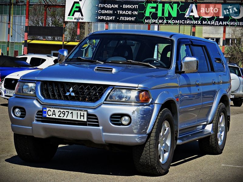 Mitsubishi Pajero Sport 2003