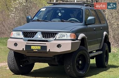 Внедорожник / Кроссовер Mitsubishi Pajero Sport 2005 в Киеве