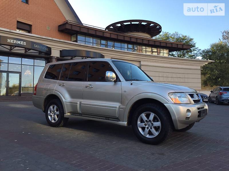 Внедорожник / Кроссовер Mitsubishi Pajero Wagon 2006 в Киеве