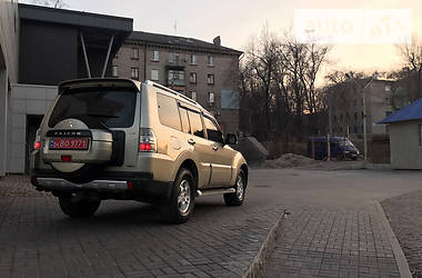 Внедорожник / Кроссовер Mitsubishi Pajero Wagon 2007 в Каменском