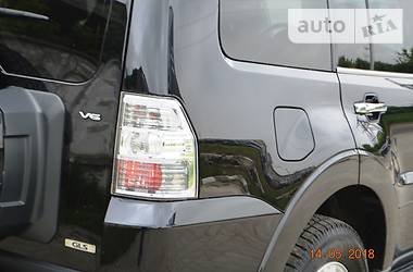 Внедорожник / Кроссовер Mitsubishi Pajero Wagon 2009 в Ивано-Франковске