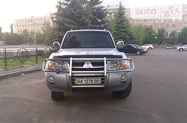 Внедорожник / Кроссовер Mitsubishi Pajero Wagon 2005 в Киеве