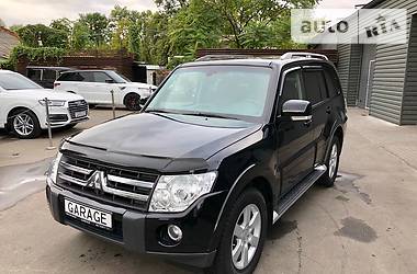 Внедорожник / Кроссовер Mitsubishi Pajero Wagon 2008 в Киеве