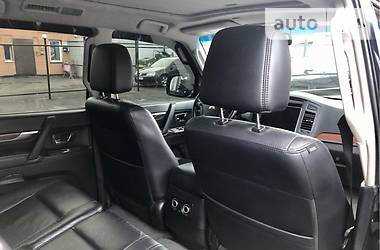 Позашляховик / Кросовер Mitsubishi Pajero Wagon 2008 в 