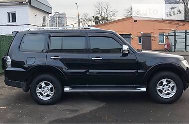 Позашляховик / Кросовер Mitsubishi Pajero Wagon 2008 в 