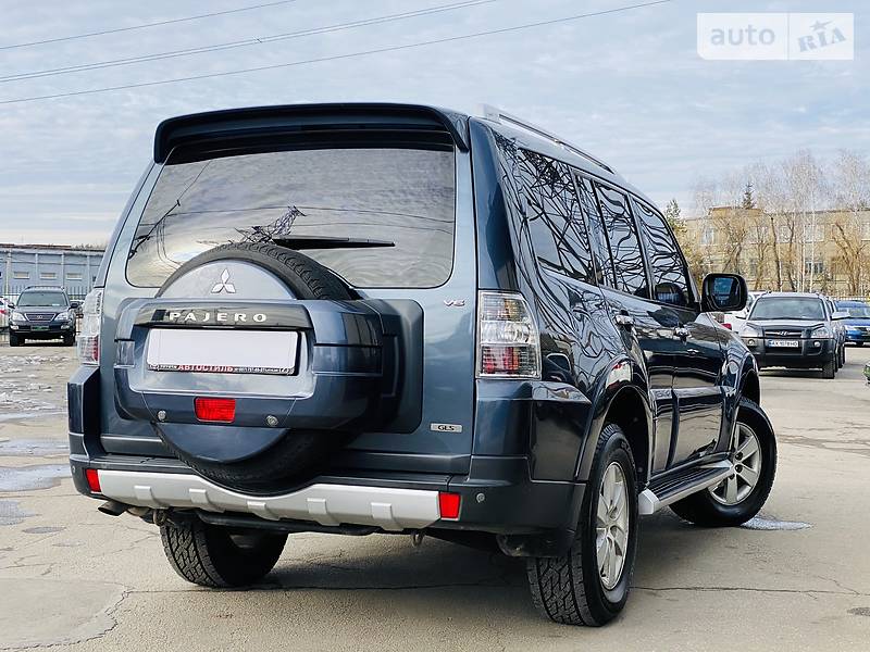 Внедорожник / Кроссовер Mitsubishi Pajero Wagon 2007 в Харькове