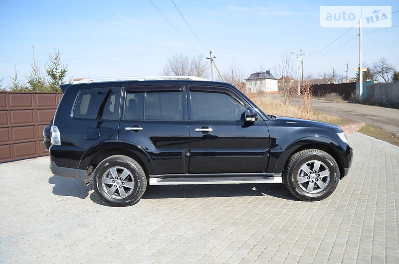 Позашляховик / Кросовер Mitsubishi Pajero Wagon 2007 в Харкові