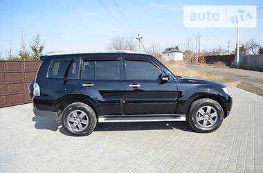 Позашляховик / Кросовер Mitsubishi Pajero Wagon 2007 в 