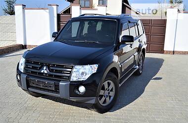 Позашляховик / Кросовер Mitsubishi Pajero Wagon 2007 в 