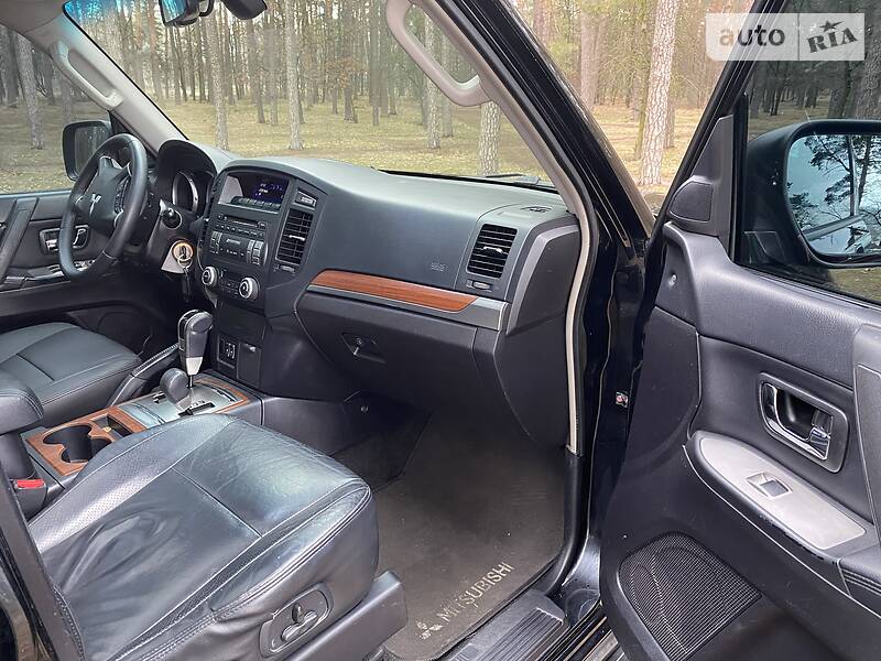 Внедорожник / Кроссовер Mitsubishi Pajero Wagon 2008 в Чернигове