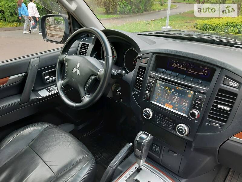 Позашляховик / Кросовер Mitsubishi Pajero Wagon 2008 в Житомирі