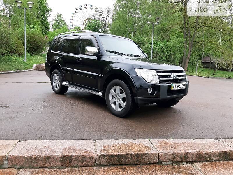 Позашляховик / Кросовер Mitsubishi Pajero Wagon 2008 в Житомирі