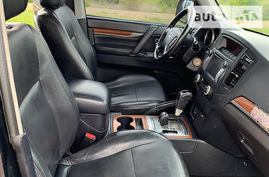 Позашляховик / Кросовер Mitsubishi Pajero Wagon 2007 в 