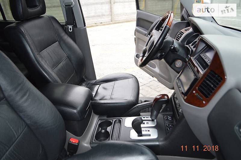 Позашляховик / Кросовер Mitsubishi Pajero Wagon 2006 в Кременчуці