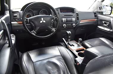 Позашляховик / Кросовер Mitsubishi Pajero Wagon 2007 в 